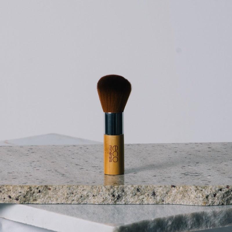 ECO Minerals Kabuki Brush
